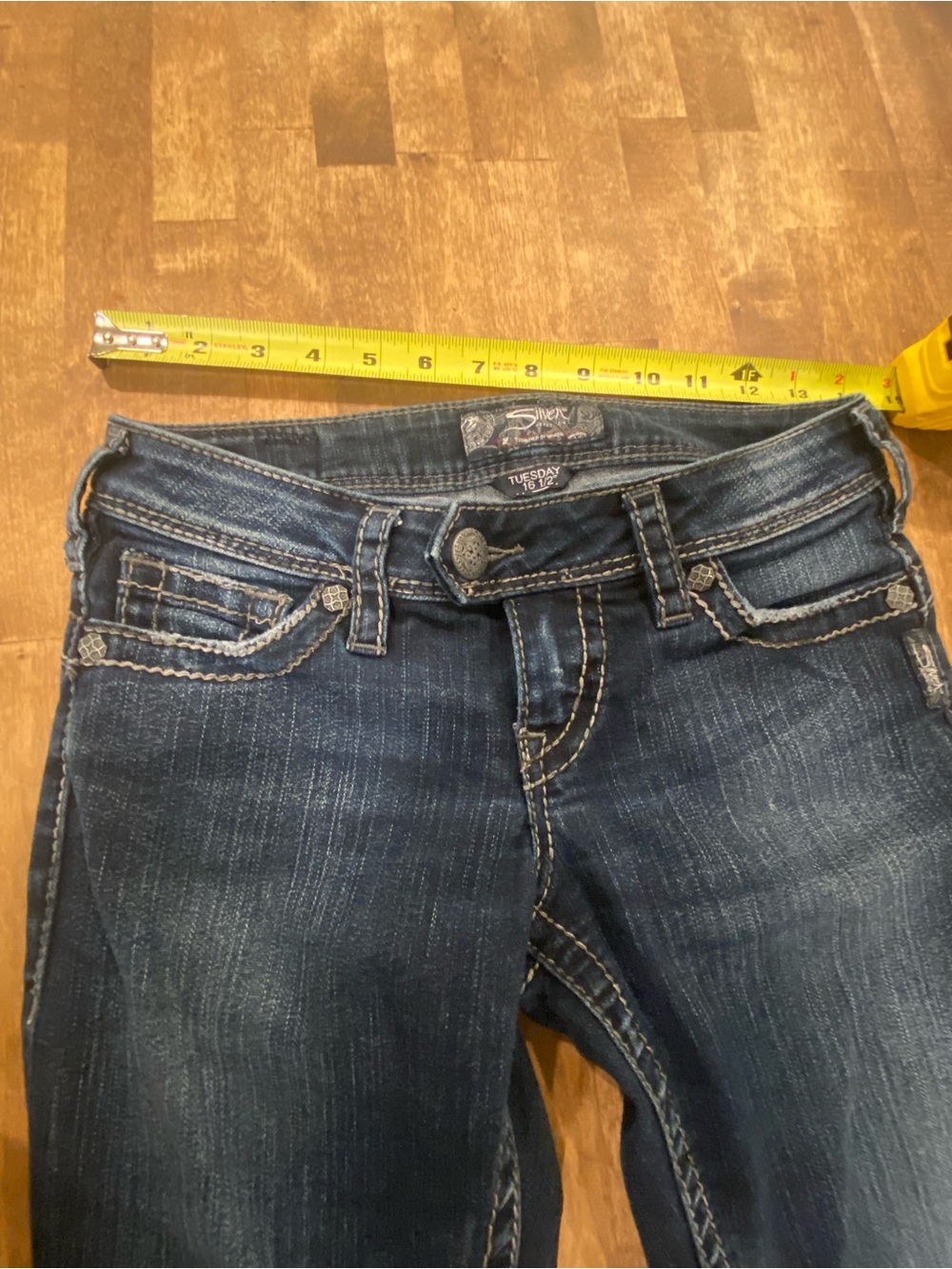 Silver Jeans Women's Dark Blue Bootcut Jeans - Picture 4 of 8